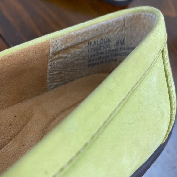 Naturalizer Jealous Slip On Loafer Comfort Shoes Chartreuse Size 8 - Picture 8 of 9
